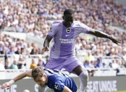 体育直播-包含国际比赛日体能课后；布莱顿调整名单备战英超；气氛紧张；数据趋势出现新变化的词条-体育直播