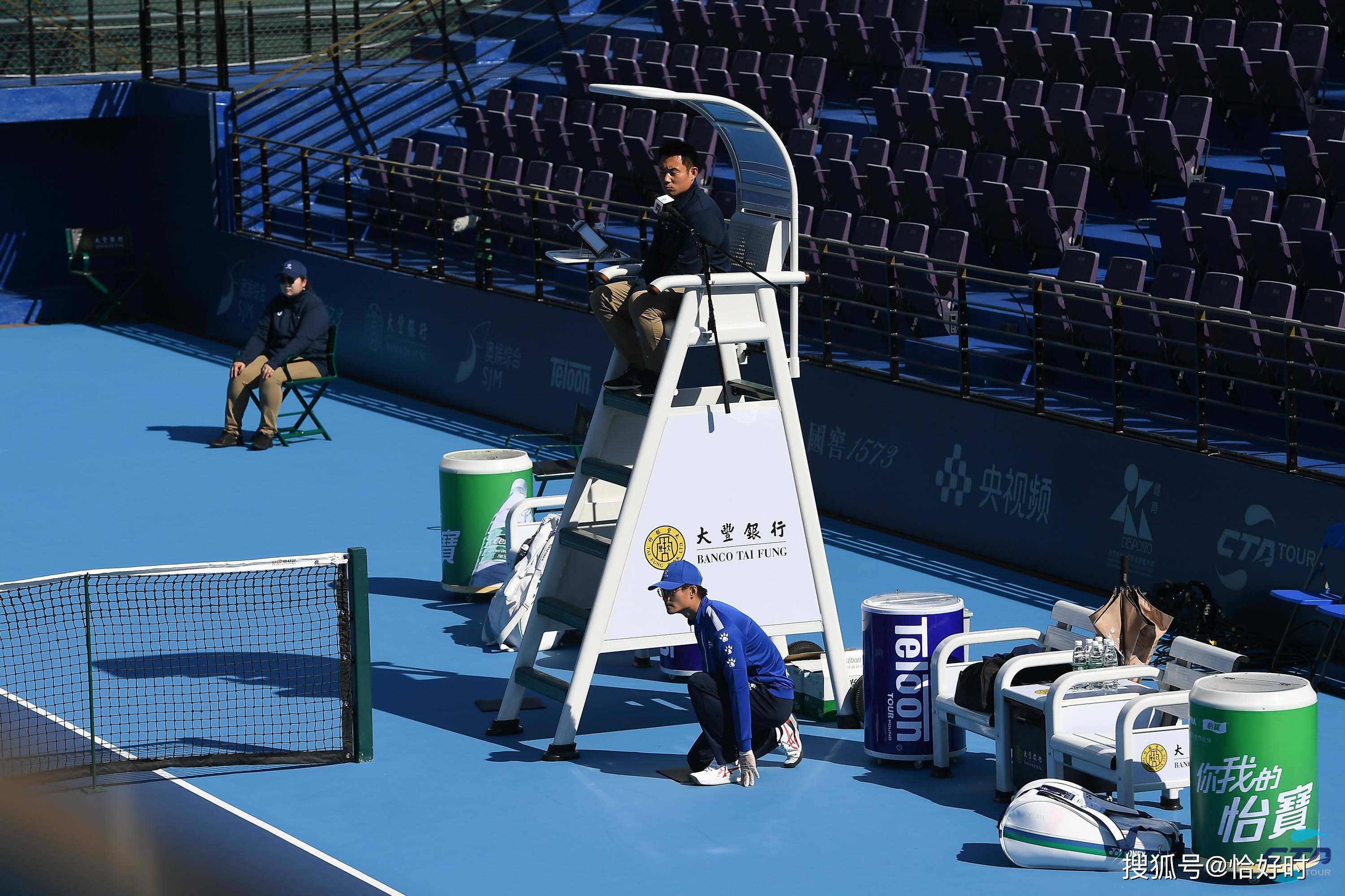 包含赛地聚焦——NBA总决赛国际比赛日热度飙升，夏洛特黄蜂官宣签约，话题不断，球队文化再被提及的词条